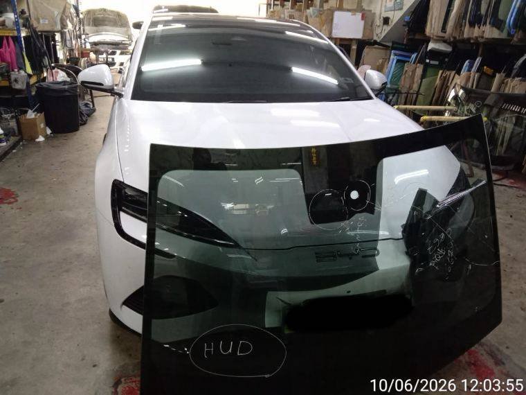 Electric Sedan — HUD Windscreen